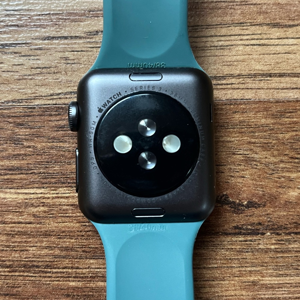 Apple Watch with Spare Bands and Charger - Picture 6 of 8